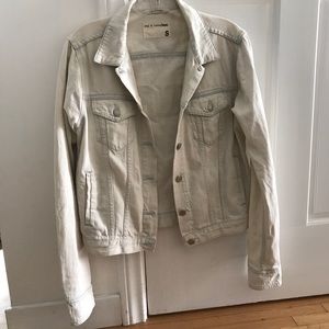 Cropped white denim rag & bone jacket!💞